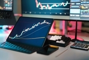 分散投資タイプでもS&amp;P500超え！NISAで買える「バランス型」のファンド