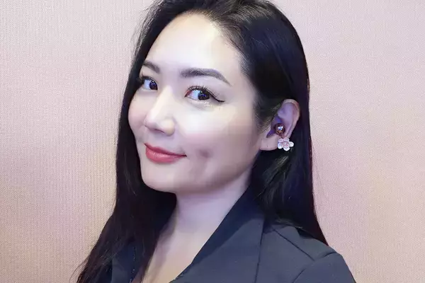 「音だけじゃない」チャームで楽しむワイヤレスイヤホンの新しい選び方