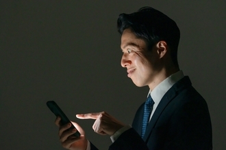 「まさか、あの人が……」信頼していた社員が退職直前に顧客情報を持ち出し - 企業が今すぐ見直すべき「退職リスク対策」は