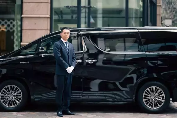 Uber Japan、ハイヤー配車「Uber プレミアム」を、名古屋・富士五湖・神戸エリアで提供開始