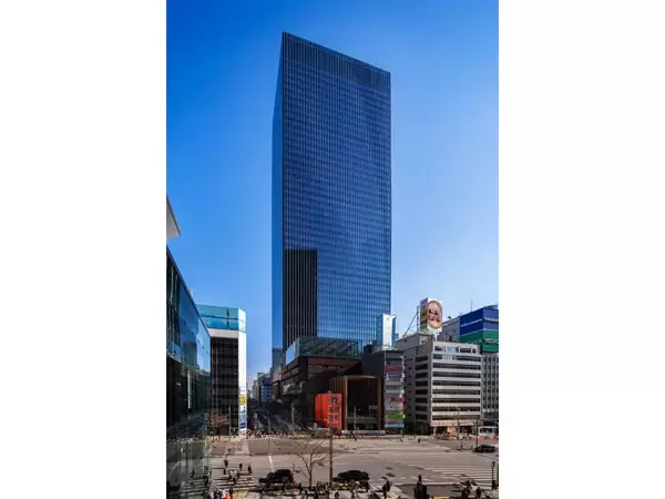 東京駅直結の大規模複合ビル「TOFROM YAESU TOWER」竣工 - 商業施設、劇場、医療施設など順次開業へ
