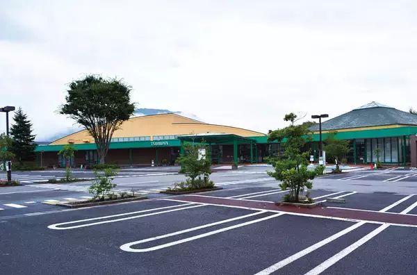 【ご当地スーパー】壁一面に並ぶ50種類以上のジャムが名物! 長野県「ツルヤ 軽井沢店」でお土産探し