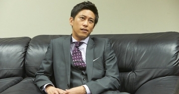 雛形あきこのヒザを舐めた佐野岳、スタッフ絶賛「パンスト俳優」