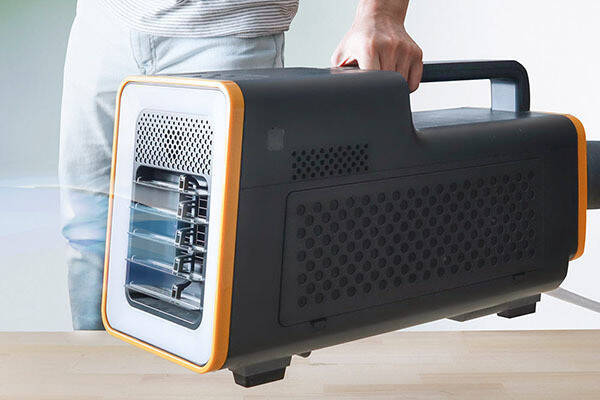 猛暑に苦しむハムスターに0円クーラーを作ってみた 0 Cost Cooler For Hamsters Suffering From Hot Summer Youtube