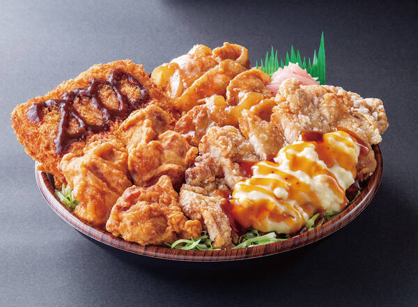 オリジン メガ盛パワー弁当 は2 000kcal超え 4種の肉料理を一度に食らおう 年7月21日 エキサイトニュース