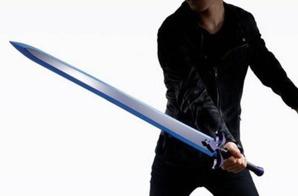 ソードアート オンライン 夜空の剣が1 1サイズで初立体化 キリト ユージオの名セリフ収録 年12月3日 エキサイトニュース
