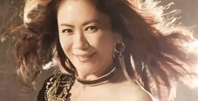 Zardデビュー30周年 坂井泉水さん逝去から14年 お蔵入りカットと撮影秘話を初公開 21年5月26日 エキサイトニュース 2 2