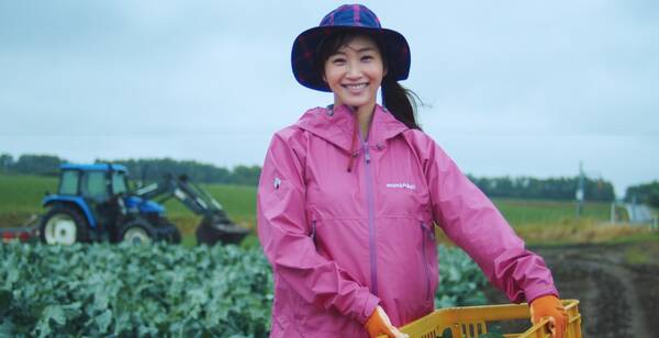 藤本美貴 出身 北海道で農業を体験 Cmソングはglay はじまりのうた 21年2月16日 エキサイトニュース