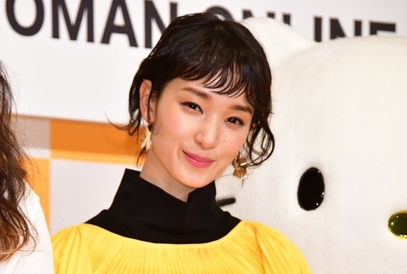 剛力彩芽 凱旋ライブに1万人 もっとたくさんの人に笑顔届けたい 13年7月14日 エキサイトニュース