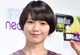 二階堂ふみ すっきりショートヘアで登場 マイペースを保つための秘訣を告白 21年3月24日 エキサイトニュース