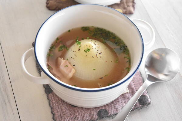 簡単 炊飯器で作れるおいしいレシピ 第49回 炊飯器で作る 簡単 新玉ねぎの丸ごとスープ 21年4月15日 エキサイトニュース