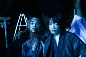 江口洋介 るろ剣 10年の最後に佐藤健と本気の対峙 牙突 も自分たちのものに 21年6月11日 エキサイトニュース