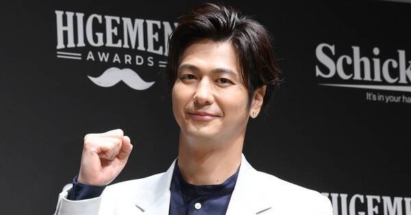 速水もこみち 髭アワードにツルツル美顔で登場 恥ずかしい 21年8月4日 エキサイトニュース