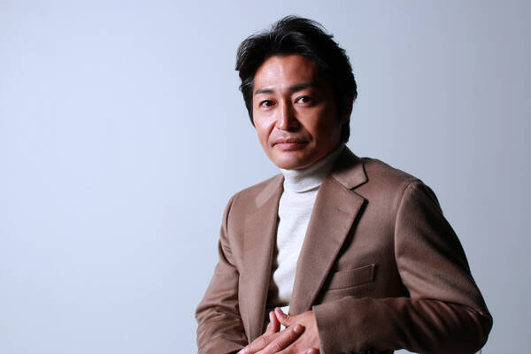 安田顕 草刈正雄から教わった心がけを胸に 現役で動き続けるために考えること 21年12月17日 エキサイトニュース