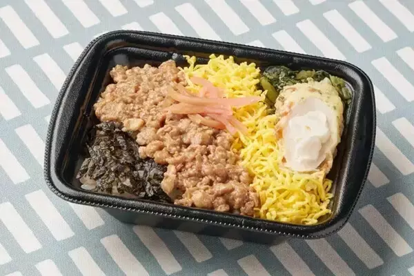 【ファミマ】「九州新幹線全線開業15周年」記念! 主要停車駅にちなんだご当地グルメを九州地方限定で発売