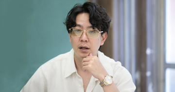 夢を刻む、芸人の時計 第14回 【ドンデコルテ 小橋共作】「高そう」で買ったティソの腕時計。「金持ちに見せてくれるアイテム」と語る“成金哲学”