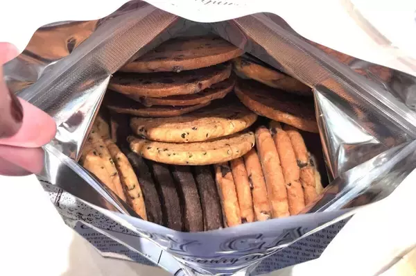 毎月19日開催! 2580円で超お得な「ステラおばさんのクッキー詰め放題」に挑戦してみた