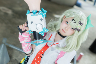 「激カワ」「画面から本物出してきたの誰」コスプレイヤー・reoの“千夏”に絶賛の声　コスプレを始めたきっかけは「えなこちゃん」