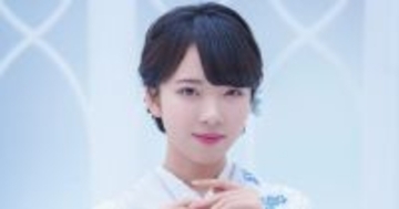 18歳・梅谷心愛、少女から大人へ成長した最新アーティスト写真公開