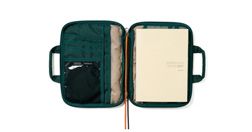 ほぼ日手帳×POTR、必需品も持ち歩ける手帳カバーを発売　A5・A6の2サイズ