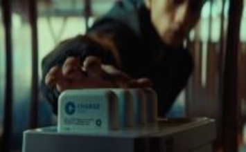 モバイルバッテリーレンタル「CHARGESPOT」が映画『殺手#4』(キラー・ナンバー4)に登場 – 4/3公開