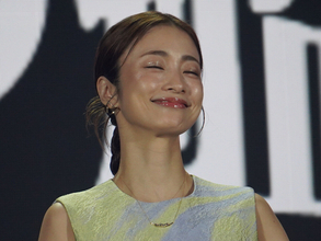 上戸彩(40)が美ビジュアルで登場『沈黙の艦隊』新作に「SNS時代だからこそ...」　- 中村蒼＆津田健次郎も登壇
