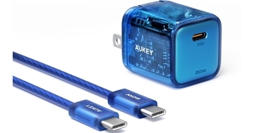 IIJmio、カラフルなスケルトン充電器を発売 - 2mのUSB-Cケーブル同梱