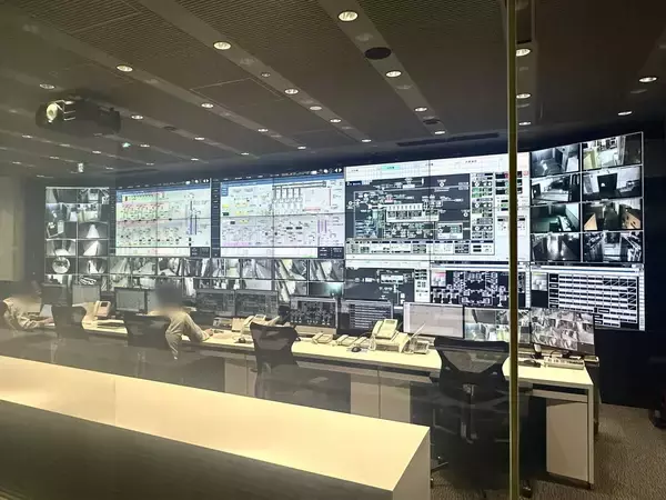 日本橋の地下に“街を支える心臓部”‐三井タワーの防災拠点とエネルギー施設がすごかった