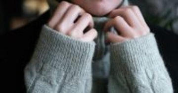 カイロも厚着も逆効果? 「外から温めるだけ」で冷えが悪化する理由