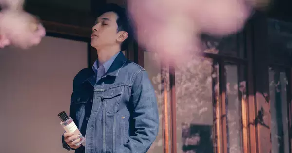 Diorアンバサダーの吉沢亮がとどける桜の香り「ラ コレクシオン プリヴェ」との最新ルックを公開