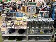 【ハンズ】4月1日導入「自転車 青切符」対応を支援する自転車アイテムを展開 - ワイヤレスイヤホンやレインウェアなど