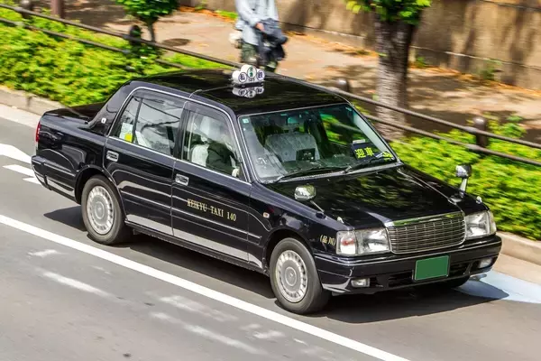 タクシー配車アプリの料金はどうやって決まる? どんな手数料があるの??