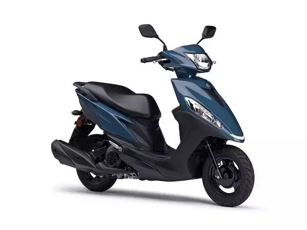 ヤマハの「JOG125」に新色登場! 「グレーイッシュブルー」ってどんな色?