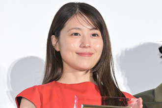 「贅沢な時間」「かっこいい! って…」有村架純、その姿に惚れ惚れした初共演俳優2人とは