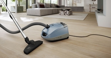 ミーレから14年ぶりの新型キャニスター掃除機「Guard S1」- 軽量化と使い勝手の向上を図り、高い掃除力とクリーンな排気は健在