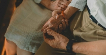 こんな『もの忘れ』は要注意──認知症の早期発見につながる、家族の具体的な声がけ