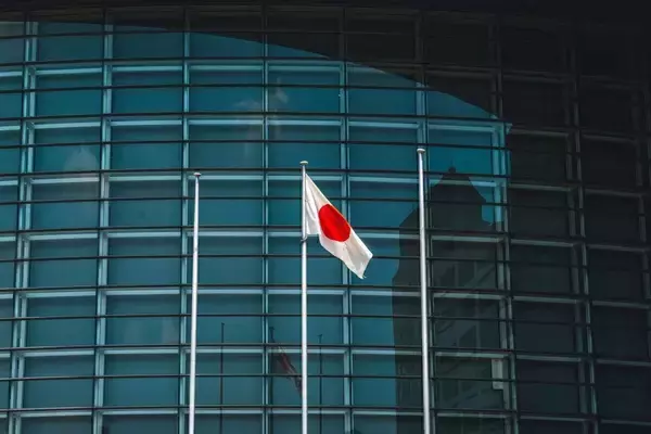 【日本株人気ランキングTOP30】キオクシア首位、フジクラ2位　AI・データセンター関連に人気集中