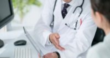 「レクサスも豪邸も、全部見栄でした」…年収3000万円のエリート医師が、収益がなくなって直面する"老後破綻の現実"