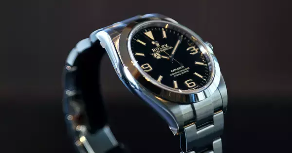 知られざる「レアな」腕時計図鑑 第10回 30年間で6倍に高騰、定番にして完成形のロレックス「エクスプローラー Ref.214270」