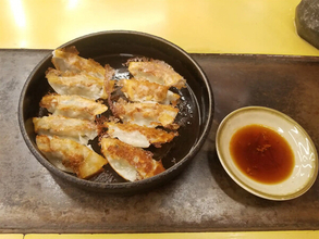 福岡県北九州市のご当地グルメ「八幡ぎょうざ」の魅力とは? 「鉄なべ系」「ラーメン系」など4つの系統