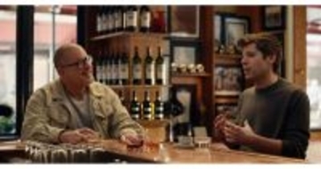 サム・アルトマン氏とジョニー・アイブ氏が開発中のAI搭載の新デバイス、2年以内の発売へ