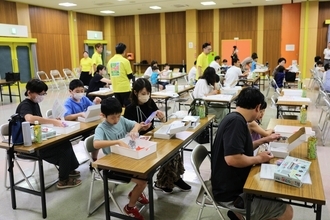 「災害時、ラジオが役立つ理由は？」JA共済三重×FM三重が親子で作って学ぶ防災教室を開催
