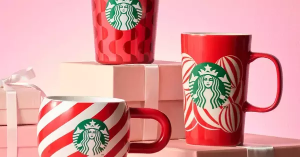 スタバ】2024ホリデーコレクション限定フード＆グッズのラインナップは 