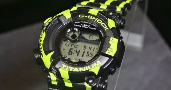 カシオ 2025年12月発売のG-SHOCKを実機写真で！