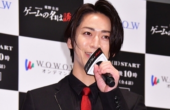 亀梨和也、役作りは「ステージの上に立っているような意識で」