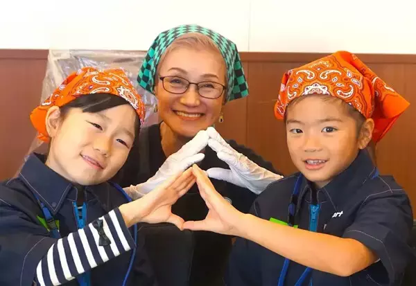 おにぎり ぼんご店主が伝授、ファミマこども食堂「親子おむすび教室」全国5か所で開催へ