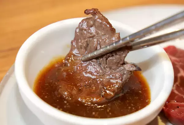 「熟成焼肉いちばん」で北海道グルメフェア開催中! 北見焼肉、旭川塩ホルモン…地元グルメを爆食いしてきた