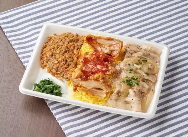 【ファミマ】RCCラジオ「ごぜん様さま」コラボ商品を中国地方で発売 - 「いただきマッスル! 3種の肉盛り弁当」など3商品