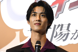 「ブンブン振り回していたら……」M!LK曽野舜太、殺陣練習のために模擬刀を購入→自宅で起こったハプニングとは