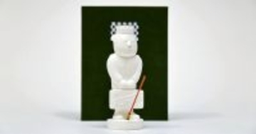 ポーターくんがアロマに──吉田カバン90周年記念の限定オーナメント